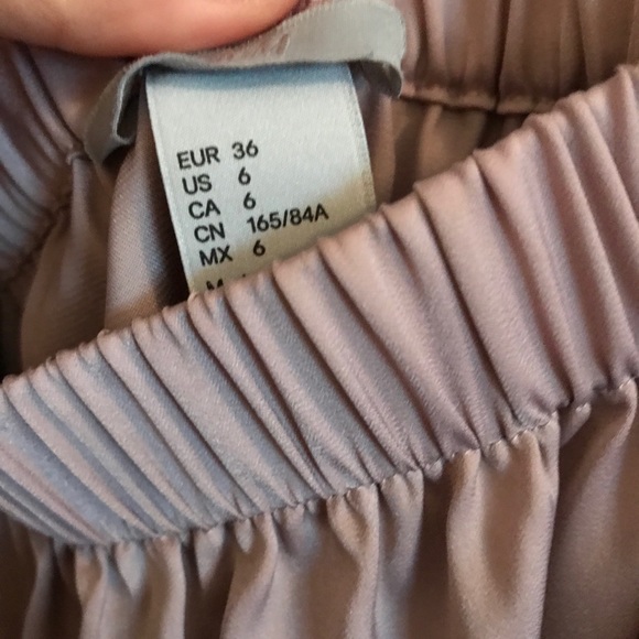 H&M cream one shoulder top size 6 - Picture 4 of 4